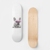 Franse Bulldog met roze bril Skateboard (Voorkant)