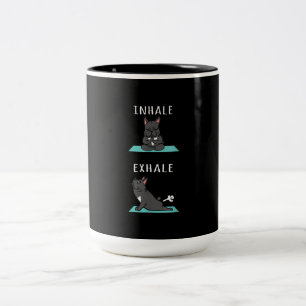 Franse Bulldog Yoga Inhale Exhale Funny Dog Gift . Tweekleurige Koffiemok