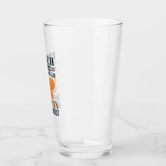 Franse leraren zijn zo hard dat ze pijn eten glas (Links)