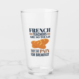Franse leraren zijn zo hard dat ze pijn eten glas