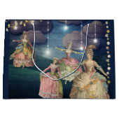 Franse royals dansend onder de lantaarns large cadeauzakje (Voorkant)