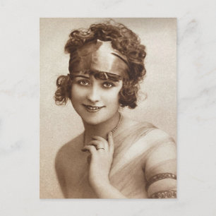 Frappe vintage fille Français photo Carte postale