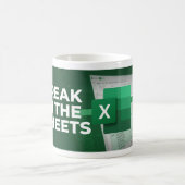 Freak dans les feuilles Drôle Excel café Mug (Centre)