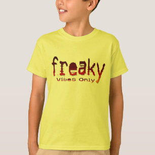 "Freaky Vibes Only"-dgn5 door Maaya Prints, Kinder T-shirt