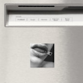 Freaky Zip It Magnet (In Situ (Lave-vaisselle))