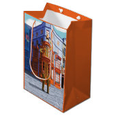 Fred en George bij Weasley's Wizard Wheezes Medium Cadeauzakje (Voorkant Gekanteld)