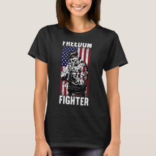 Freedom Fighter Amerikaanse veteraan VS vlag AR 15 T-shirt