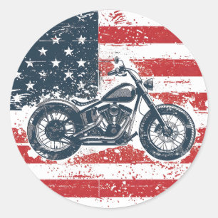 Freedom Ride: Retro Motorfiets en Amerikaanse Vlag Ronde Sticker