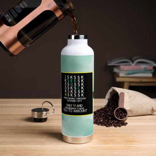 Freeloader C Water Bottle – Alfabet Sity Edition Waterfles (Koffie (Gedraaid) )