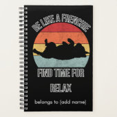 Frenchi Yoga op zonsondergang zwarte cover Planner (Voorkant)