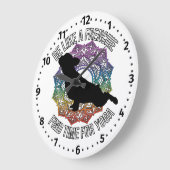 Frenchie do yoga horloge avec les chiffres (Angle)