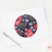 Fresh Red Blue en Paarse bessen Ronde Sticker (Envelop)