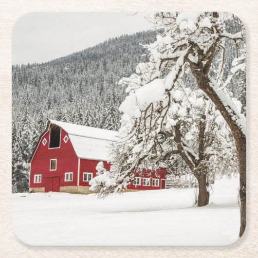 Fresh snow on red barn vierkante kartonnen onderzetter (Voorkant)