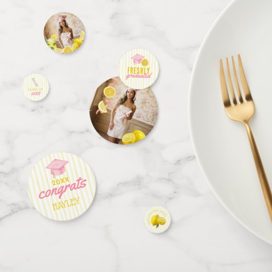 Freshly Graduated Lemonade Graduation Party Confetti (Groep)