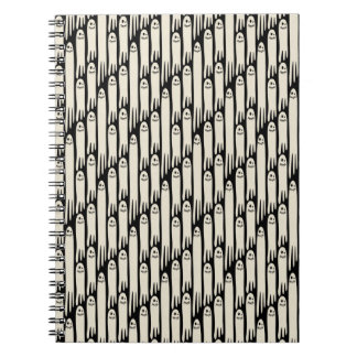 Friendly Ghosts on Cream and Pink – Halloween Patt Notitieboek