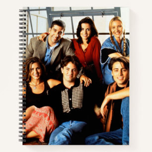 FRIENDS™ Cast zittend in Monica's appartement Notitieboek