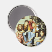 FRIENDS™ | Cast zittend op de stoep Magneet (Voorkant / Achterkant)
