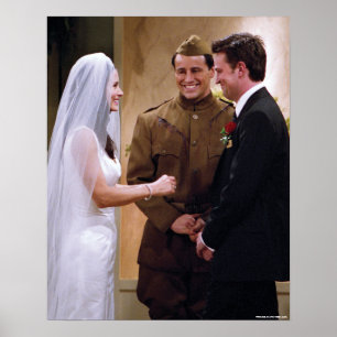FRIENDS™ Joey trouwt met Monica & Chandler Poster