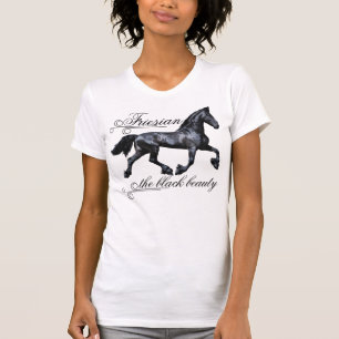 Friese paard, de zwarte schoonheid, hengst, wit t-shirt