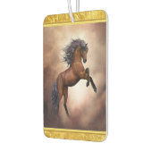 Friesisch bruin paard dat zich voortplant met slec luchtverfrisser (Links)