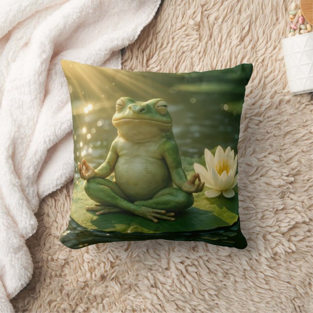 Frog Meditating On a Lily Pad Kussen (Deken)