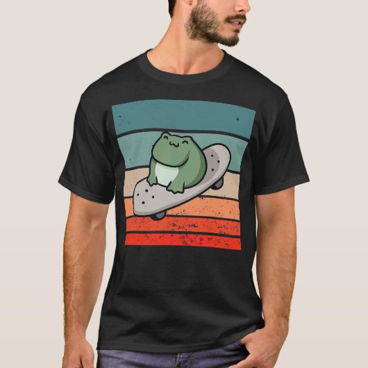 Frog skateboard cartoon chubby happy expression am t-shirt (Voorkant)