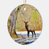> frontale stier in sneeuw keramisch ornament (Links)