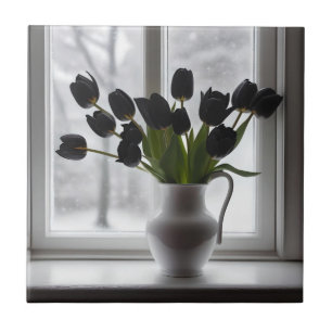 Frosted Elegance: zwarte tulpen in een witte vaas Tegeltje