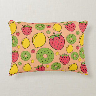 Fruitig behang: aardbeien, citroenen, kiwi's. accent kussen
