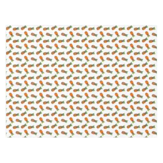 Fruits d'ananas sur nappes blanches (Devant (Horizontal))