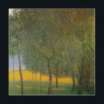 Fruits de Gustav Klimt, Art Nouveau Vintage<br><div class="desc">Fruits Trees (1901) de Gustav Klimt est une peinture d'art vintage de l'époque victorienne Symbolisme. Une scène nature avec une variété d'arbres fruitiers biologiques dans un verger au printemps ou en été avec des fruits mûrs et fleurs fleuries. À propos de l'artiste : Gustav Klimt (1862-1918) était un peintre symboliste...</div>