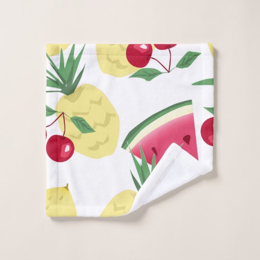 Fruits et baies brillants sur blanc. lancer l'orei (Gant de toilette)