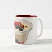 Fruity Italy Sundae Tweekleurige Koffiemok (Voorkant rechts)