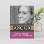 Fuchsia Classy Keys Graduation Invitation (Debout devant)