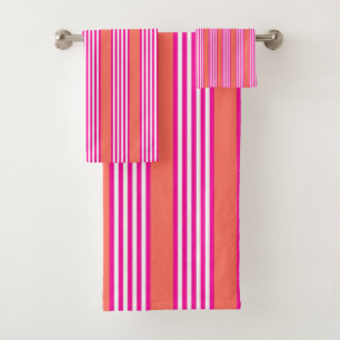 Fuchsia en levend koraal vijf strepen patroon bad handdoek
