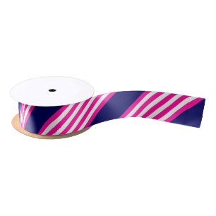 Fuchsia en white vijf strepen patroon met blauw lint