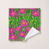 Fuchsia Fleurs sauvages roses dans un champ (Gant de toilette)