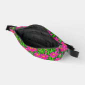 Fuchsia Fleurs sauvages roses dans un champ (Ouvrir)