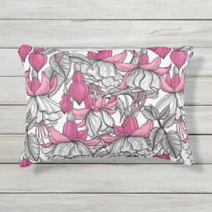 Fuchsia in wit en roze buitenkussen