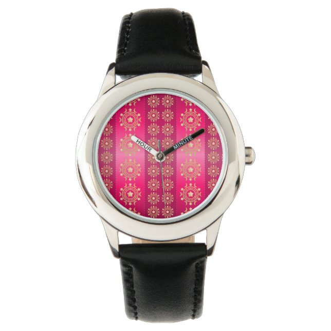 Fuchsia Oriental Mandala Pattern Horloge (Voorkant)