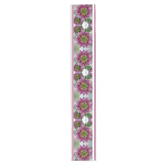 Fuchsia Pink Chrysanthemums Collage Table Runner Lange Tafelloper (Voorkant)