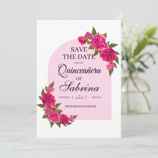 Fuchsia Rozen & Vlinderboog Quinceañera Save The Date (Staand voorkant)