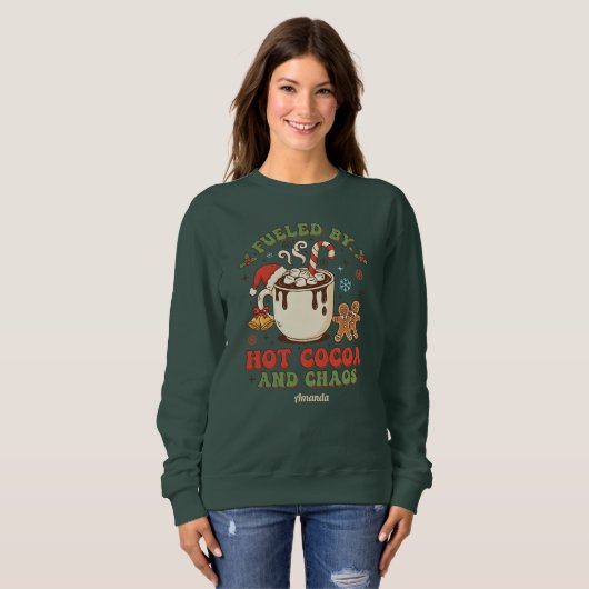 Fueled by Hot Cocoa and Chaos Funny Christmas Gift Trui (Voorkant volledig)