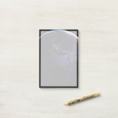 Full Earth met stadslichten van Europa 's nachts. Post-it® Notes (Op bureau)