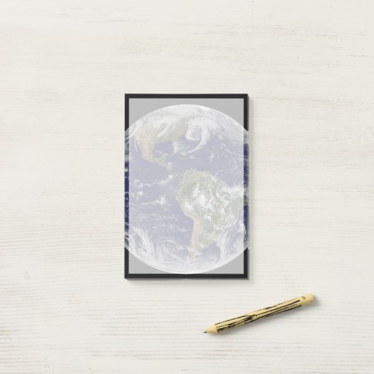 Full Earth toont lagedruksystemen. Post-it® Notes (Op bureau)