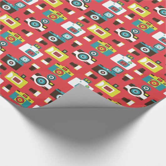 Fun Colorful Retro Lomo Cameras Pattern Cadeaupapier (Hoek)