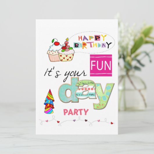 FUN Cupcake Bonne Invitation Anniversaire (Debout devant)