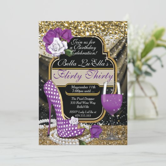 Fun Flirty Anniversaire Fête Invitations (Debout devant)