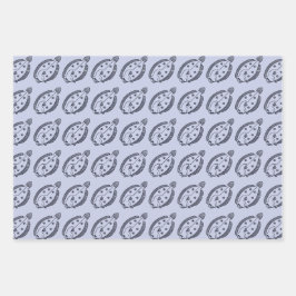 Fun Flounder Fish in Deepest Blue op Licht Paarse Inpakpapier Vel