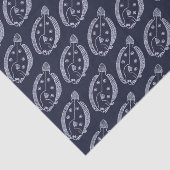 Fun Flounder Fish in Licht Paarse op Deepest Blue Tissuepapier (Detail)